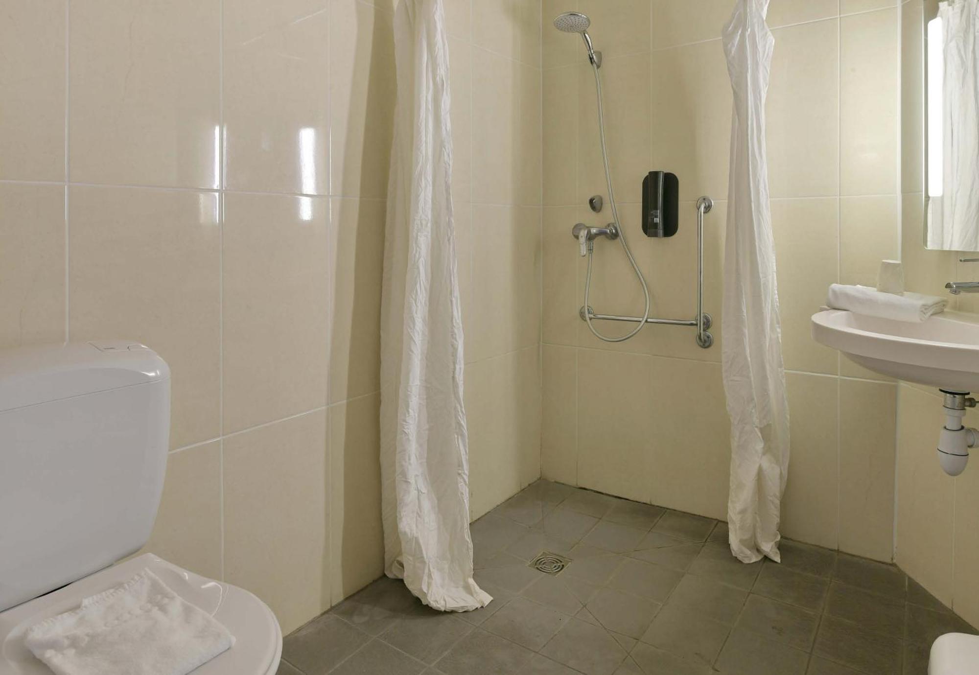 B&B Hotel Le Mans Nord 1 Saint-Saturnin  Εξωτερικό φωτογραφία